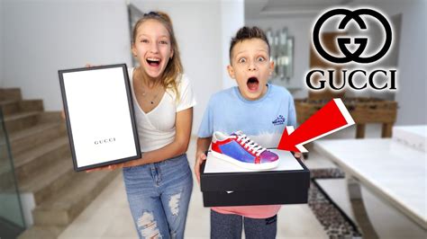 sis vs bro gucci|Customizing GUCCI Shoes and Giving them Away!!!! .